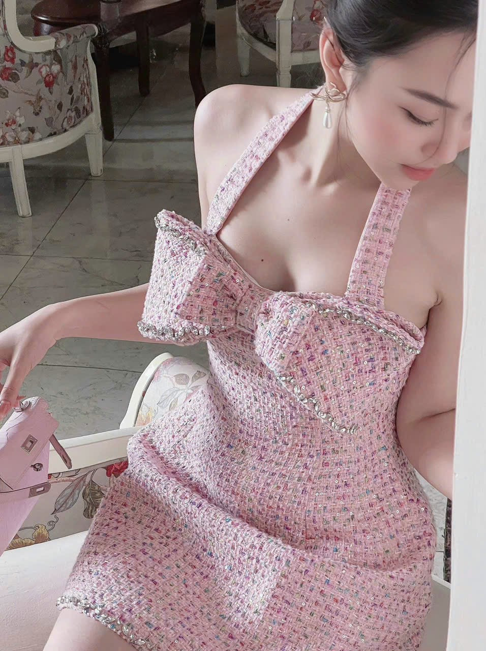 Pink Bowwie
