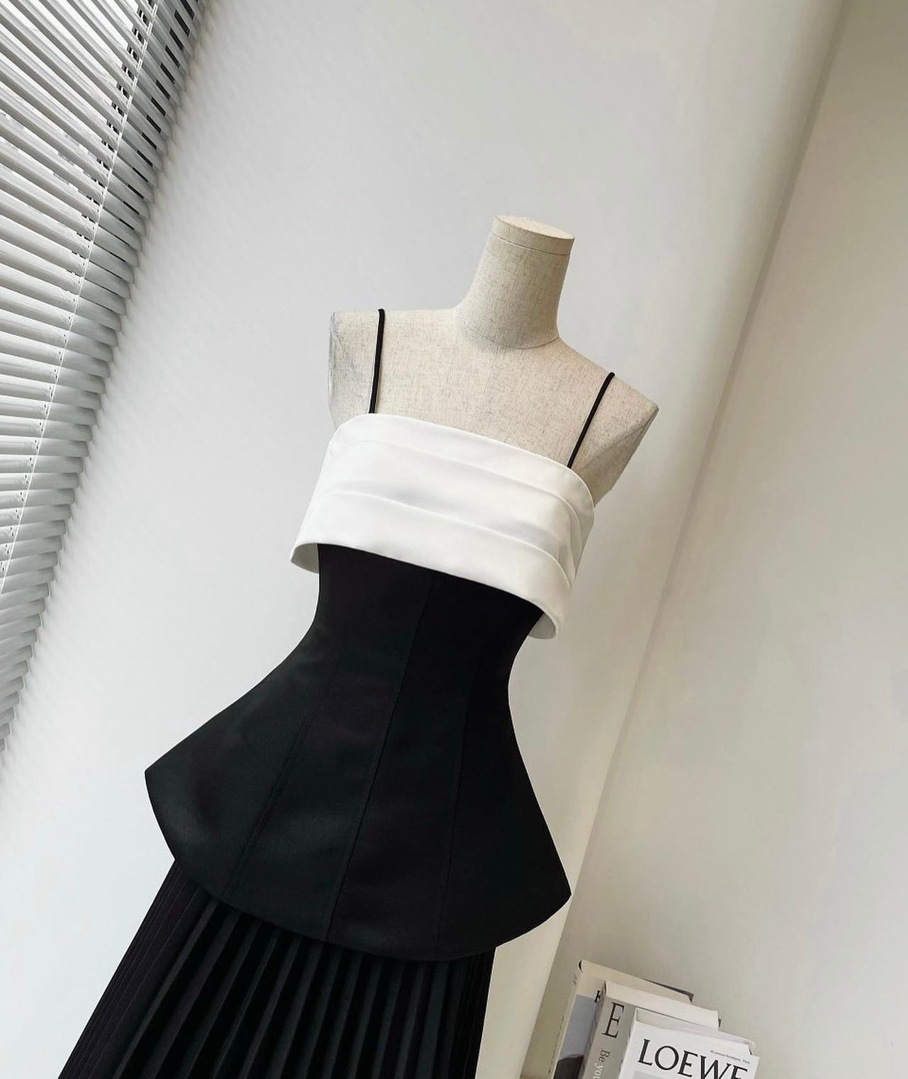 A Lowie Top