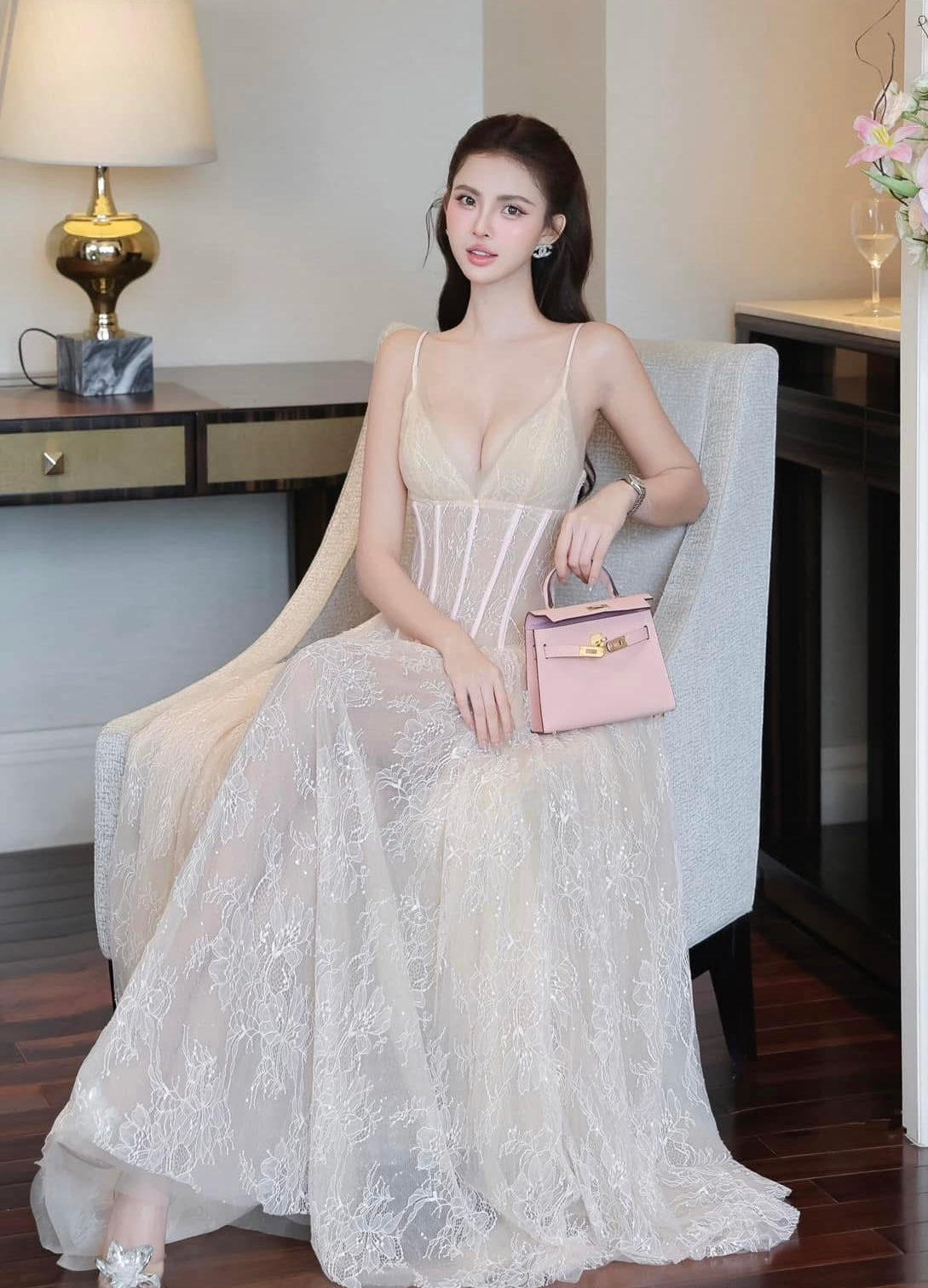 0000 AA000 AÂ Tran DRESS 06