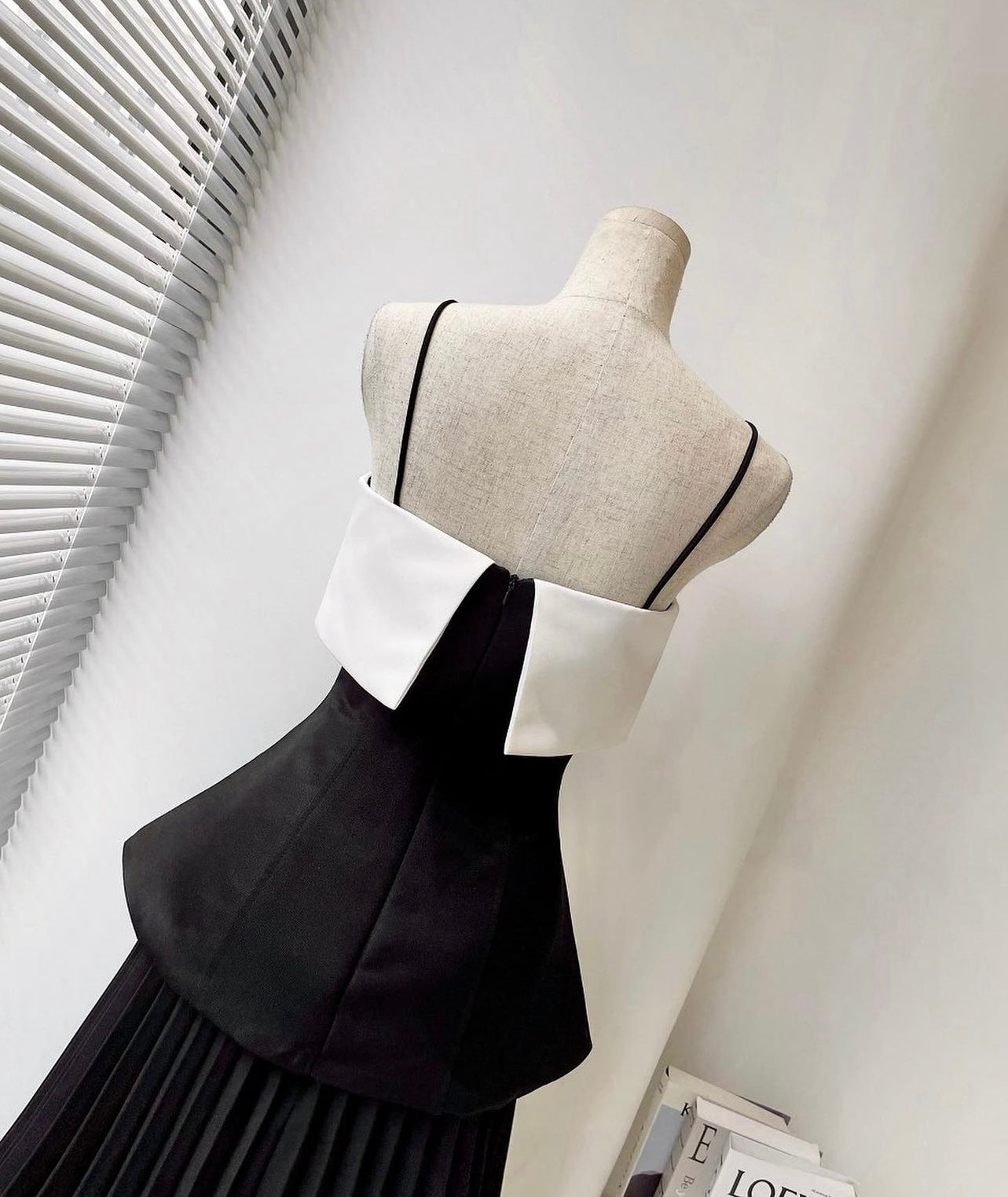 A Lowie Top