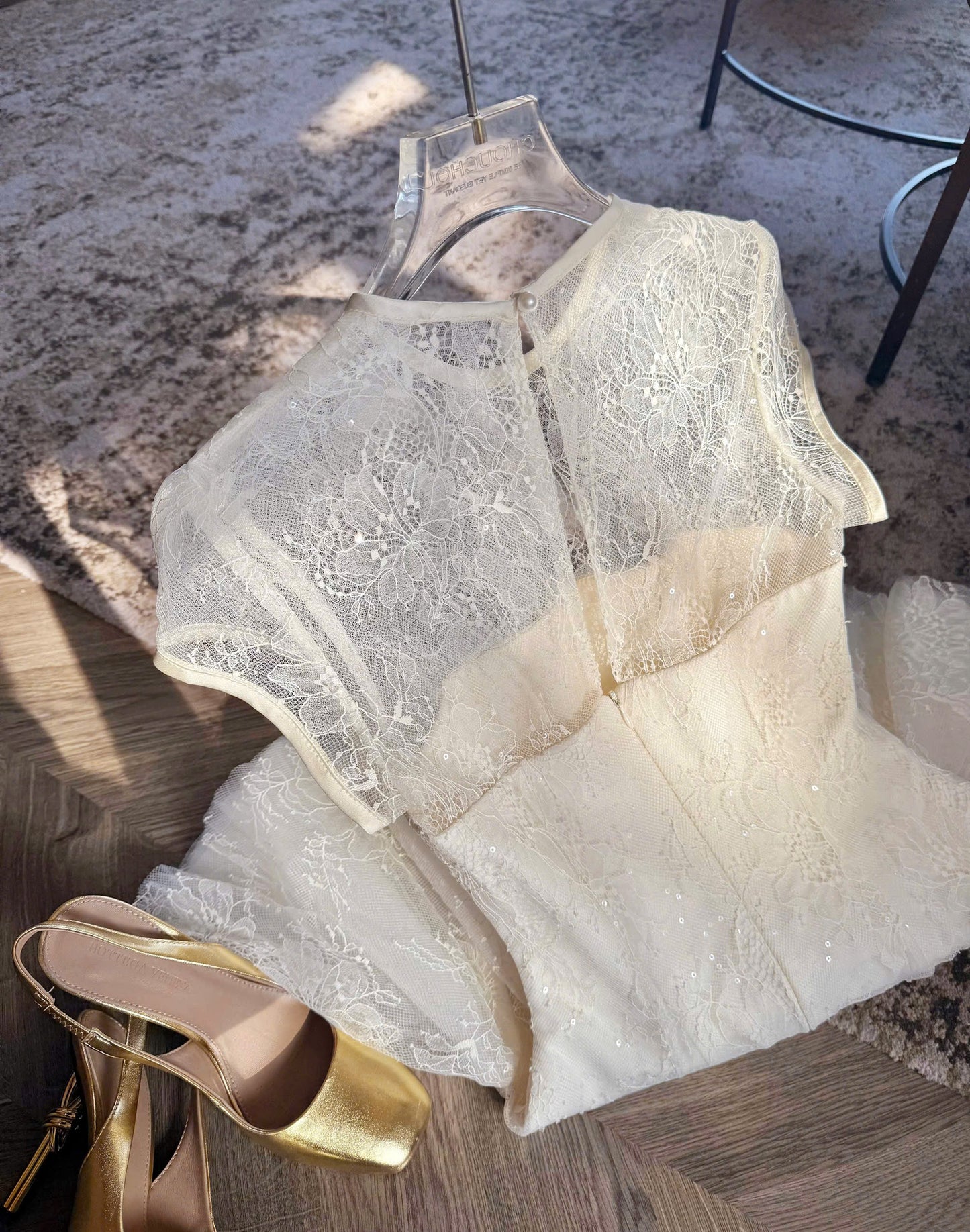 0000 AA001 CHOUU COLLECTION Y005 (CREAM)