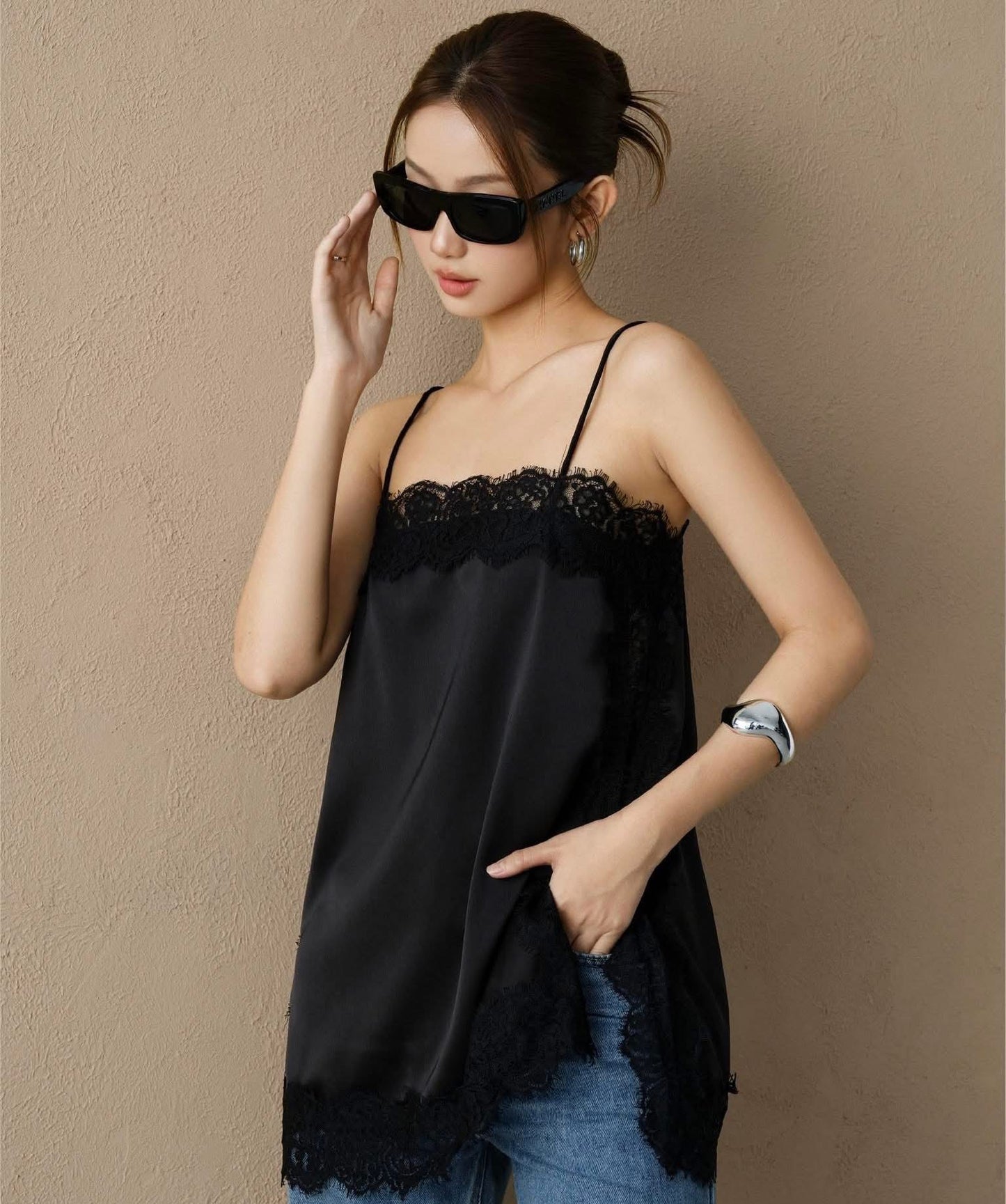 TOP B4090 Satin lace ( black , brown )