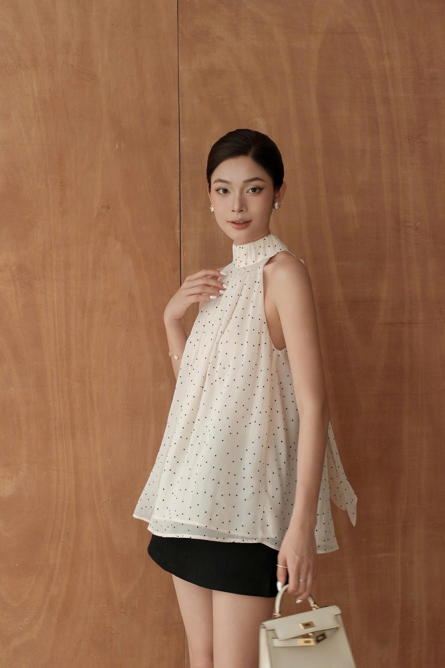 0000 0 z TOP CCBB A2112