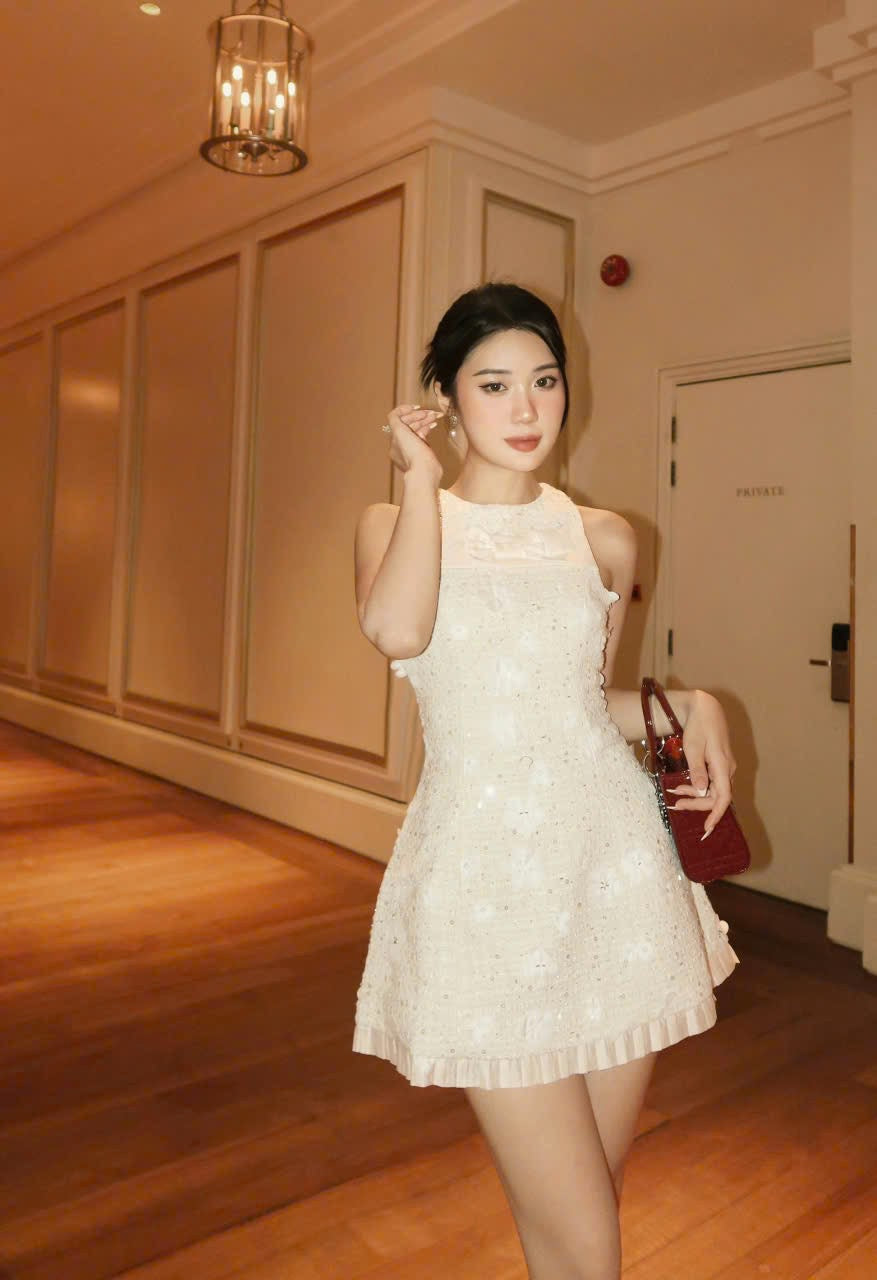 Zozy Dress
