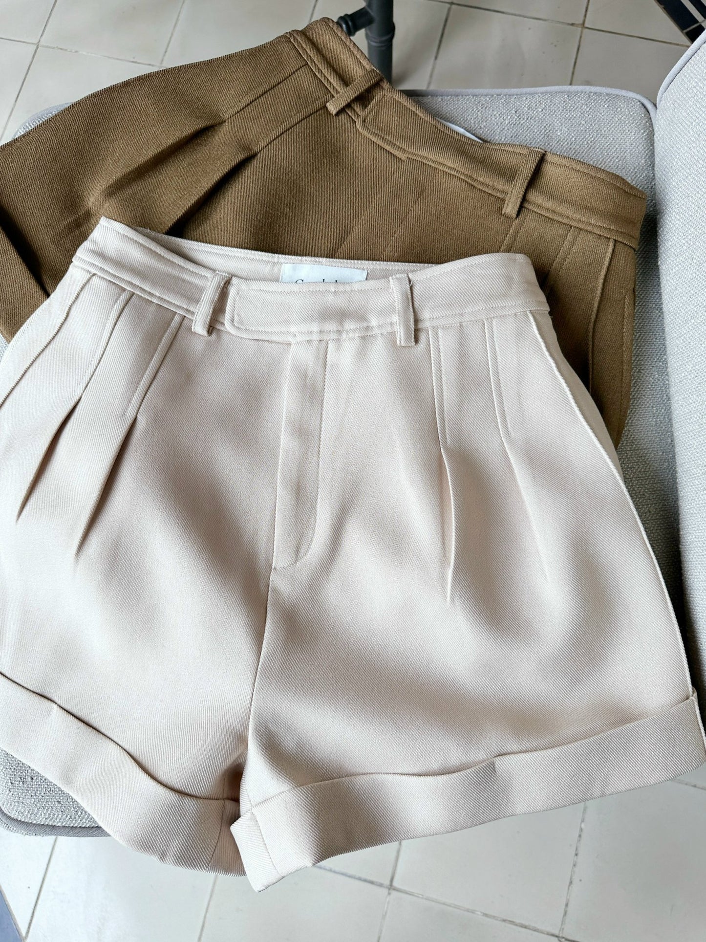 Azz Short