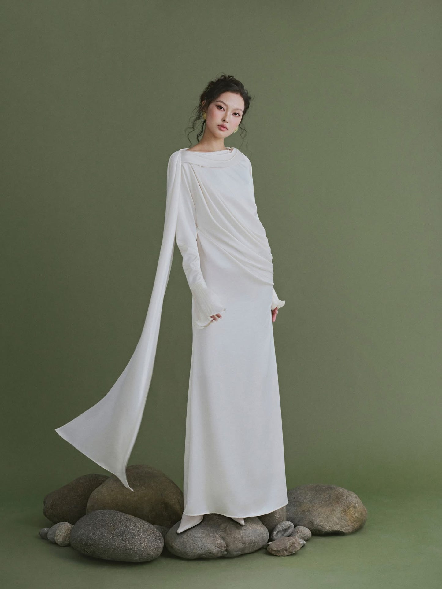 Available for international shipping SERAPHINE