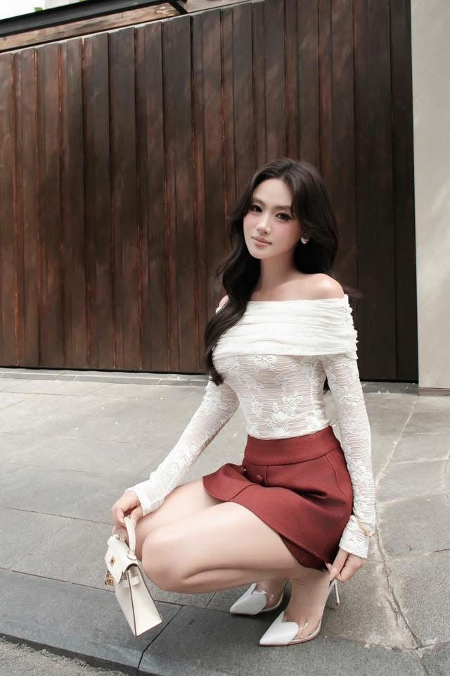 Long-sleeve top ( Black white ) P16