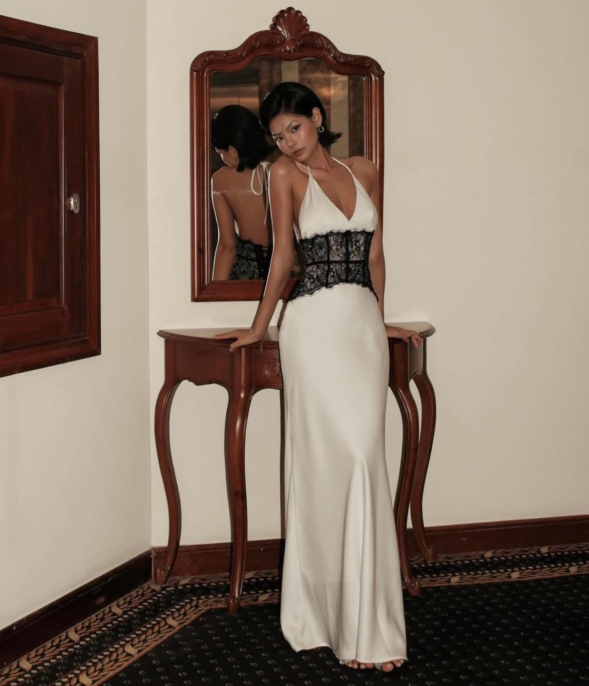 Alina dress