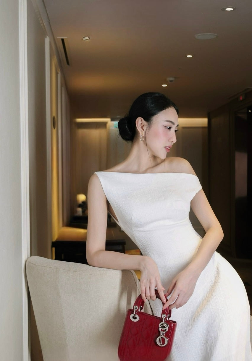 1AAA CHHOU collection 211 White